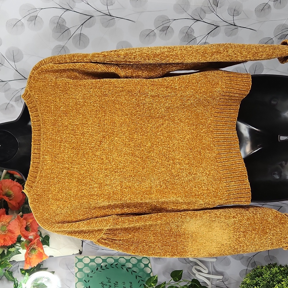 Lovers + Friends Balloon Sleeve Chenille Sweater - Medium - Picture 4 of 7